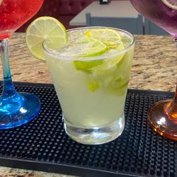 CAIPIVODKA TRADICIONAL