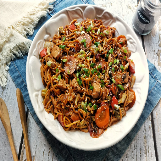 YAKISSOBA FRANGO