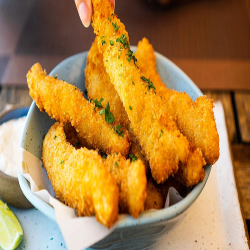 ISCA DE FRANGO COM MOLHO ROSE 300G